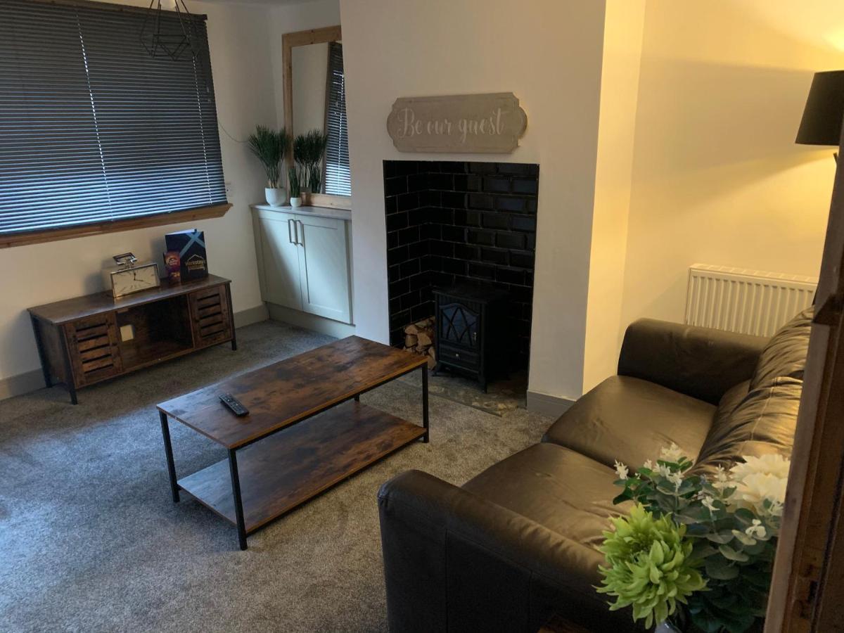 Wilton  Cosy Cottage In Redcar - Workstays Uk المظهر الخارجي الصورة
